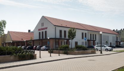 Rundo tehlovo červená