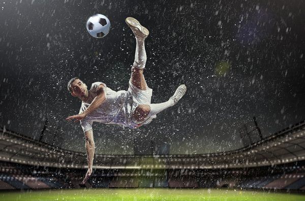 1150 ihrísk Ročná výrobná kapacita základných škridiel zodpovedá ploche 1150 futbalových ihrísk